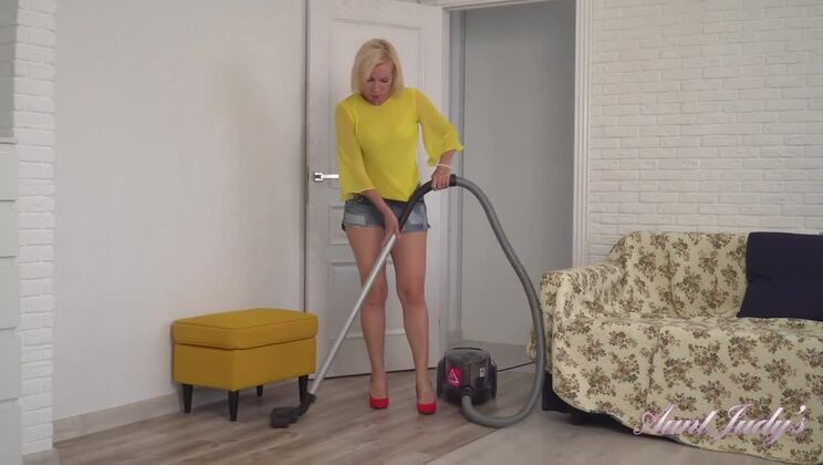 Kate's Blonde Afternoon: Chores and Self-Pleasure