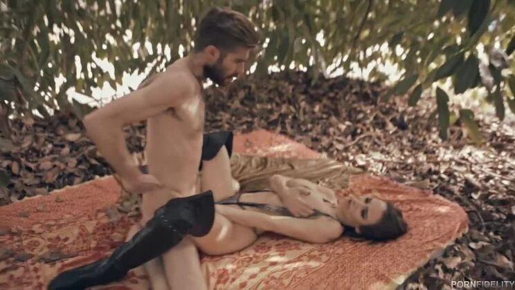 Tattooed Temptress Sandee Westgate Gets Dirty Outdoors