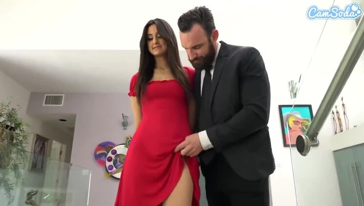 Sexy Latina Brunette Eliza Ibarra Craves Hard Fucking