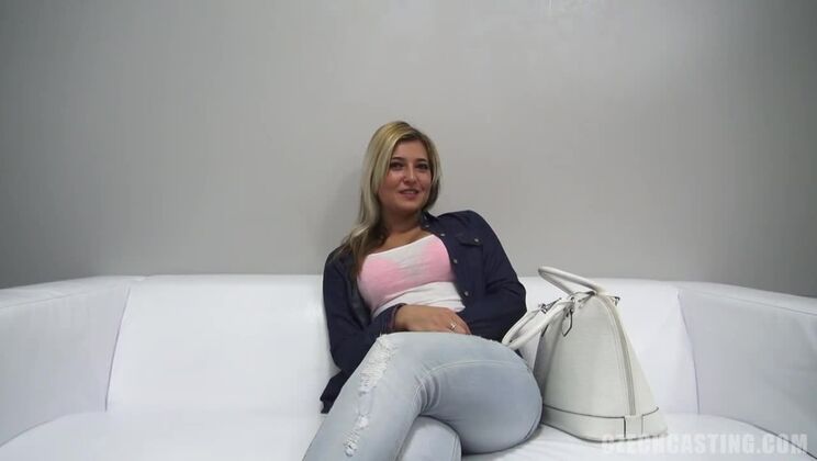 Blonde Beauty Beata