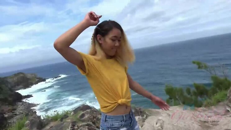 Asian Beach Babe Aria Skye Gets Fingered Outdoors