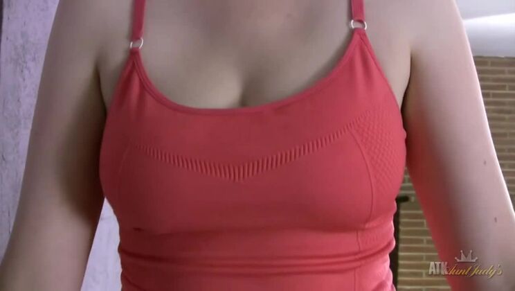 Inara Byrne's Busty Solo Workout