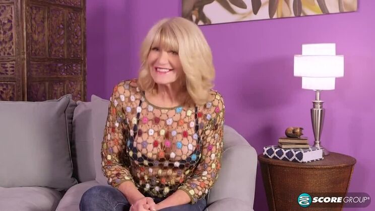 Kendall Rex: The Blonde Milf Temptress