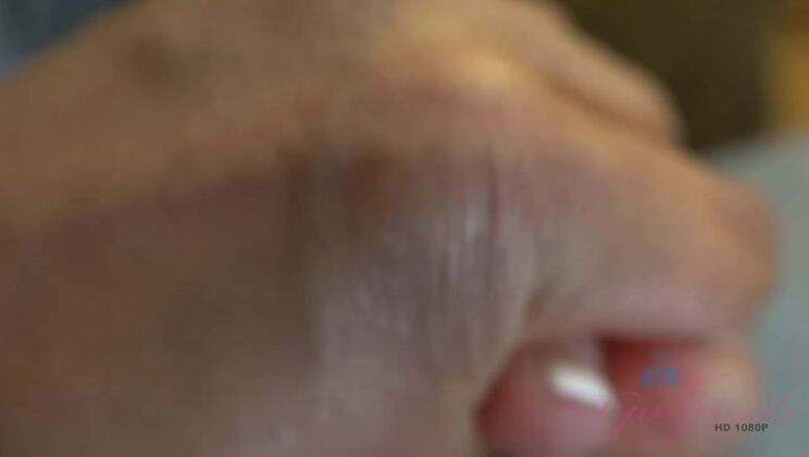 Karmen Karma's Vegas Cum Facial Surprise