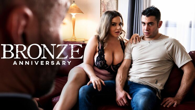 рішing Threesome Celebration