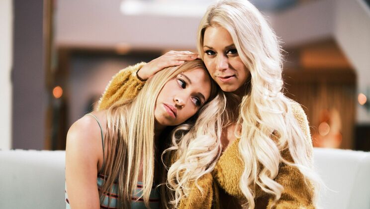 Lesbian Fingering Secrets I Don't Want You To Know
