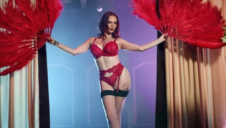 Jasmine's Busty Strip Tease Fantasy