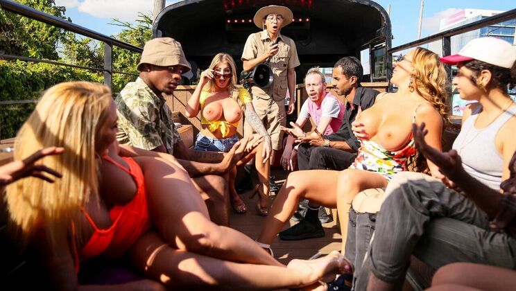 Wild Blonde Fucked in Public