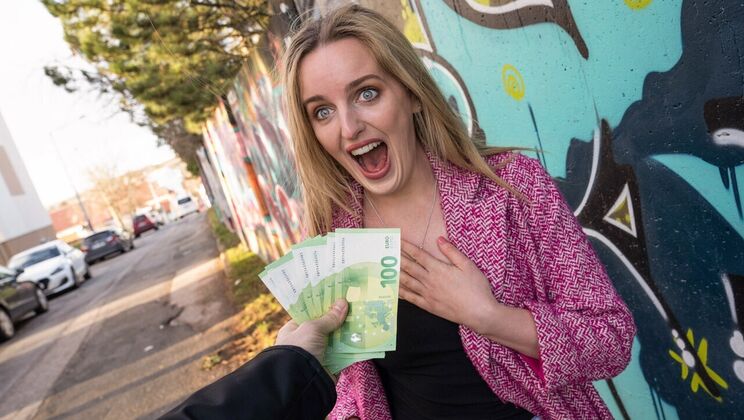 Aussie Babes Can Handle The Big Ones