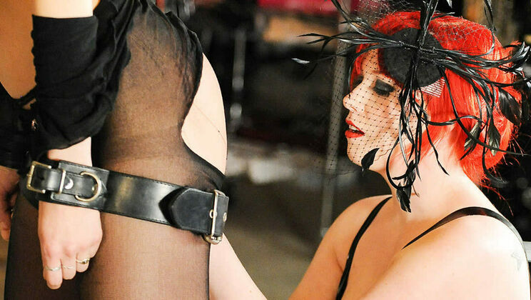 Mistress Irony's Anal猛 bt