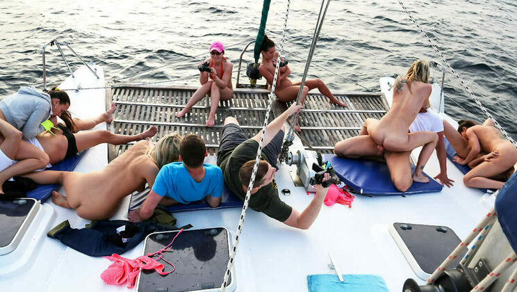 Blonde Brunettes on Boat: Sex Voyage Part 2