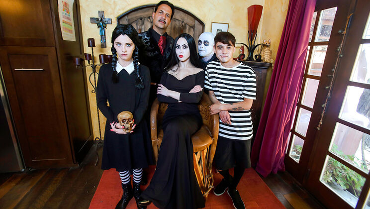 Dirty Family Affairs