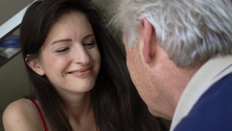 Brunette's Sincere Sucking
