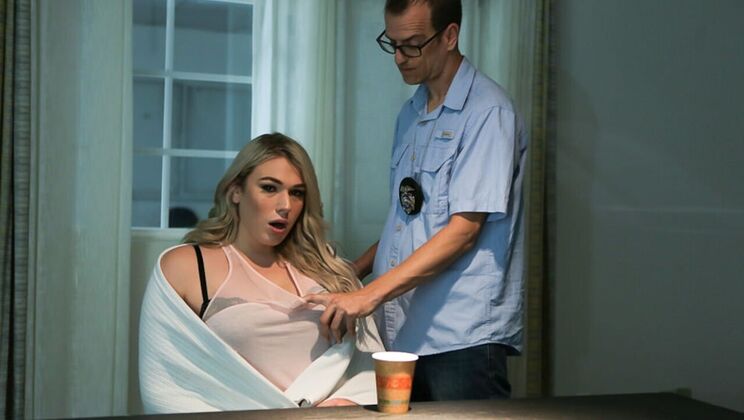 Chad Takes on Aspen's Tattooed Ass