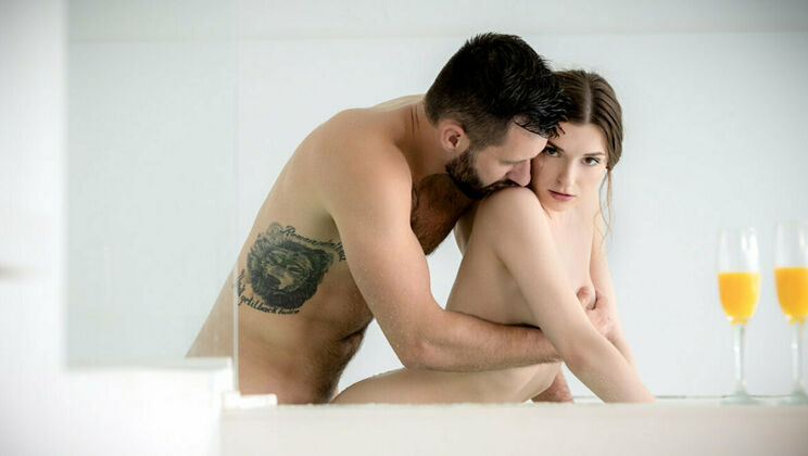Poolside Passion with Julietta and Lando Ryder
