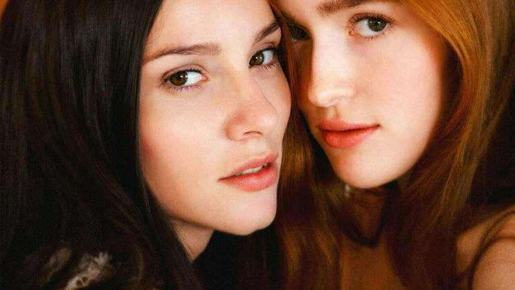 Tidal Wave of Lesbian Desire