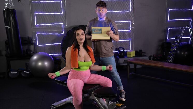 Invisible Seduction with Big Tits Sofia