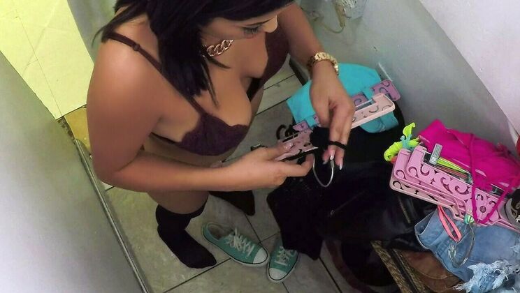 Sizzlin' Thief Cuts A Deal