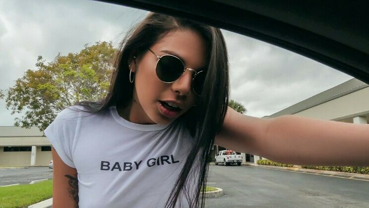 Latina in Distress Gets a Helping Hand