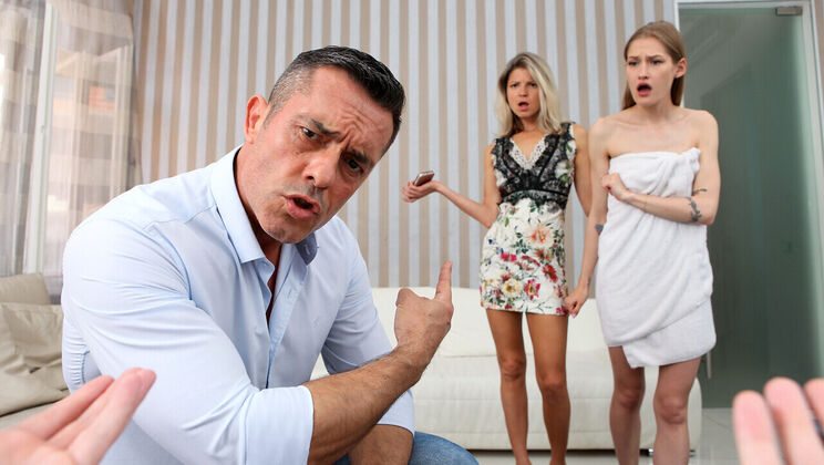 Blonde Bombshells Engage in a Dirty Family Trade - S8:E1