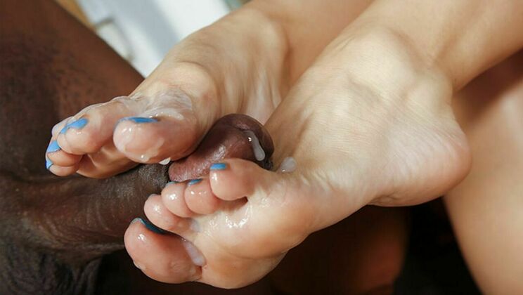 Rico Strong Fucks Brunette Cassidy Klein's Feet