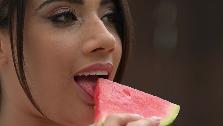 Emily Pink Goes Wild in Outdoor DP Threesome Adventure