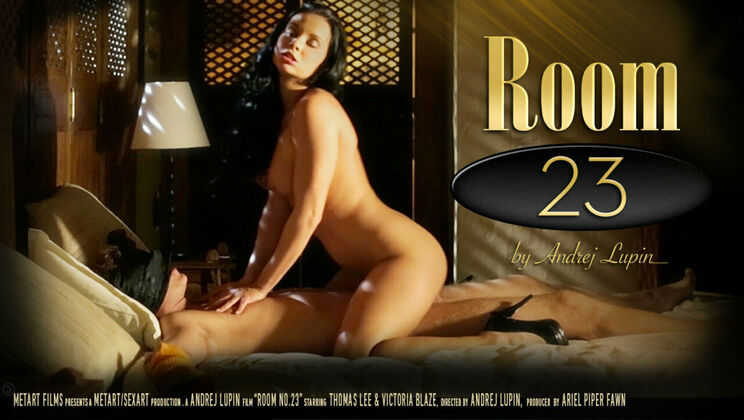 Blonde Bombshell in Room 023