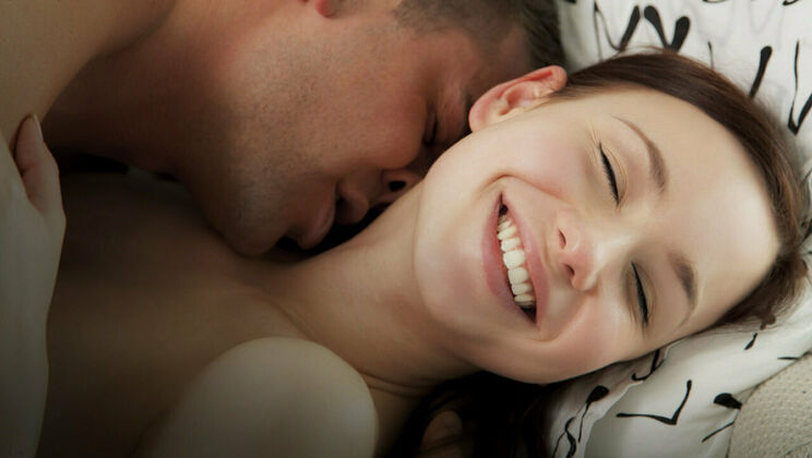 Spanish Sizzle: Juan and Taylor Get Naked