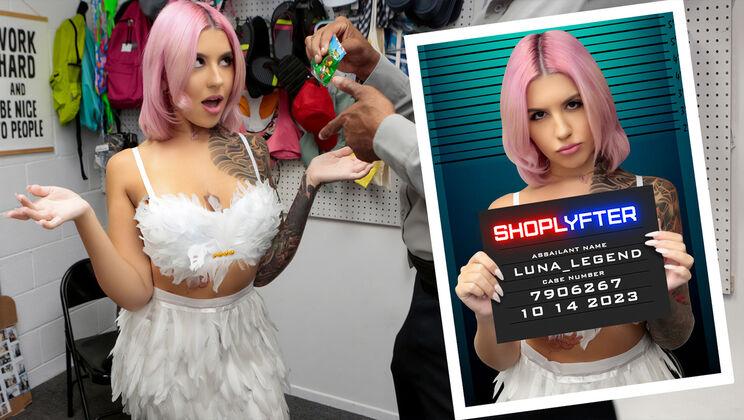 Case Closed: Stolen Sweets with Luna Legend