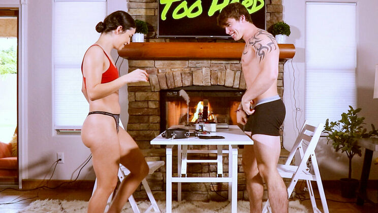 Latina Loveliness: Leah Rodriguez Heats Up with Jeremy Barker