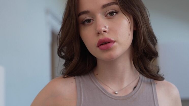 Young Italian Babe's First Anal Fuck!