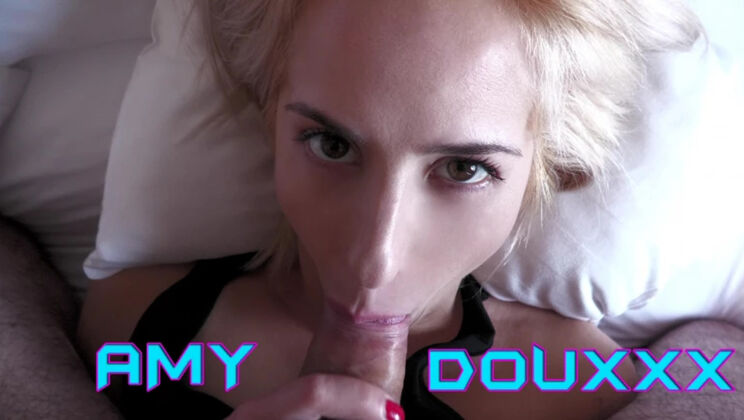 Amy Douxxx - Blonde Tattooed Temptress