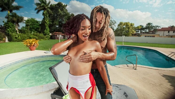 Sunkissed Blowjob in the Pool