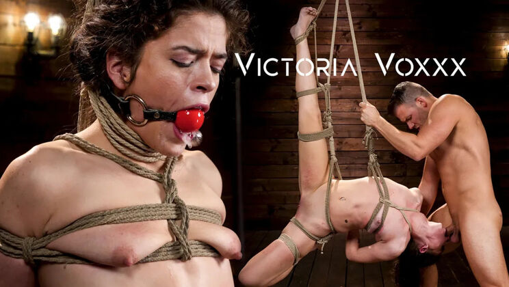 Fucked in Extreme Bondage: Victoria Voxxx