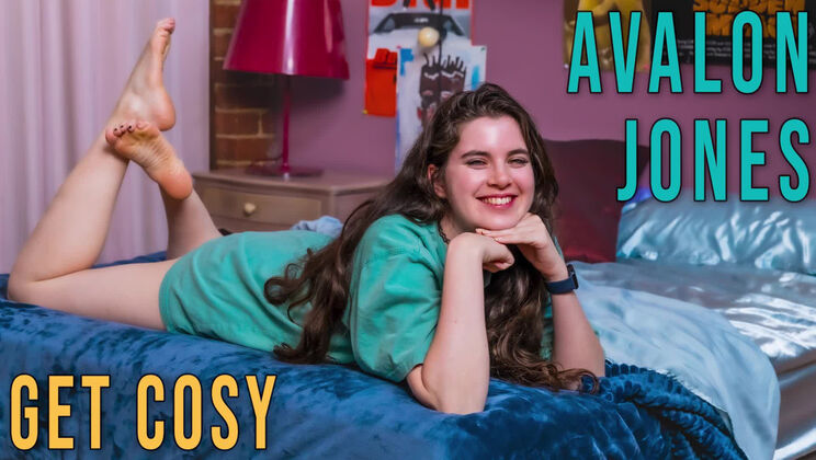 Avalon Jones Gets Cosy with Her Toys