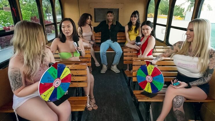 Public Seduction: Sizzling Street Pick Ups