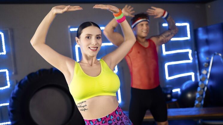 Dancing Queen Works Her Big Guns