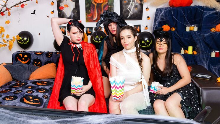 Sexy Teens Trick or Treat