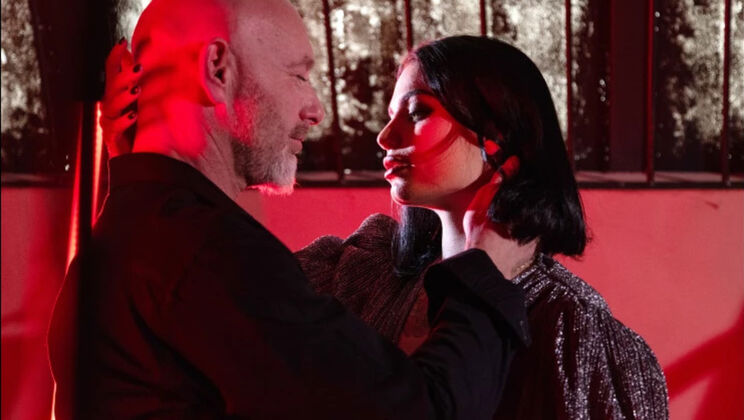 Hairy Submissive Clara Takes Control from Tony Carrera