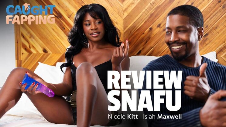 Blowjob Bonanza with Isiah & Nicole