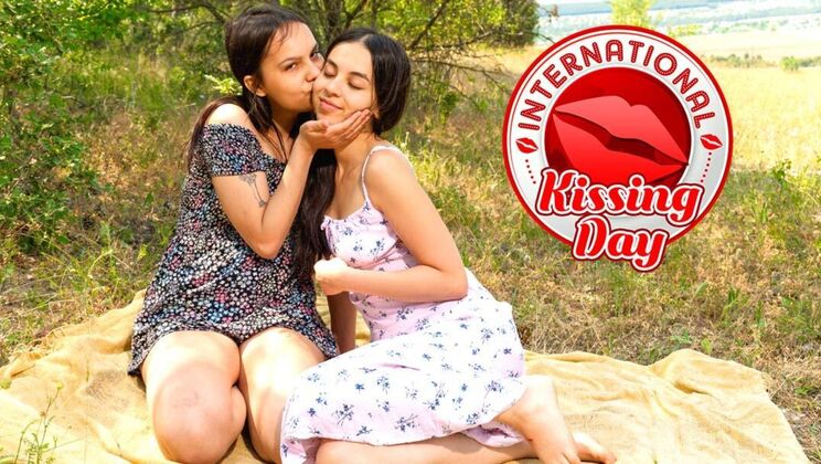 18+ Teens Kiss and Make Out Outdoors