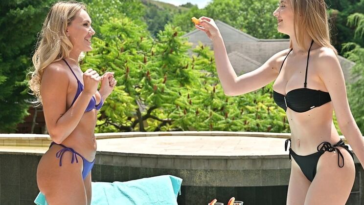 Barefoot Babes with Tattoos Share Poolside Dildo