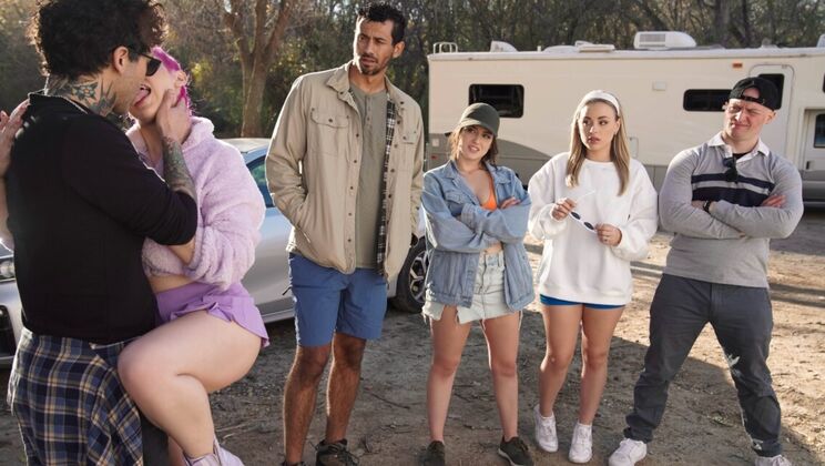 Sweethearts Ep1: Alex Jones & Aubree Valentine Outdoor Blowjob & Facial