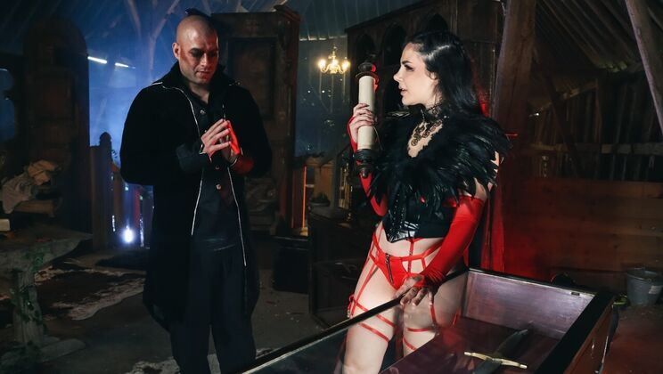 Valentina Nappi's Anal Adventure with Xander Corvus